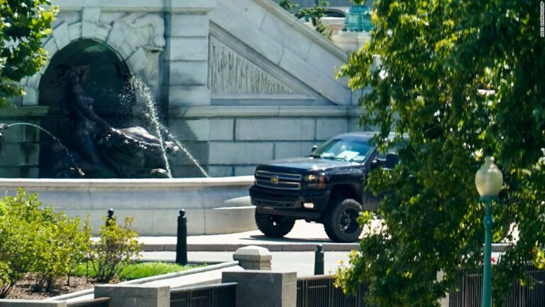 US Capitol bomb suspect charged with threatening to use a weapon of mass destruction