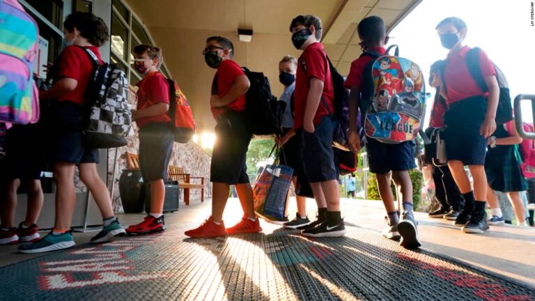 Mask wars preview the 2022 battle for the Sun Belt
