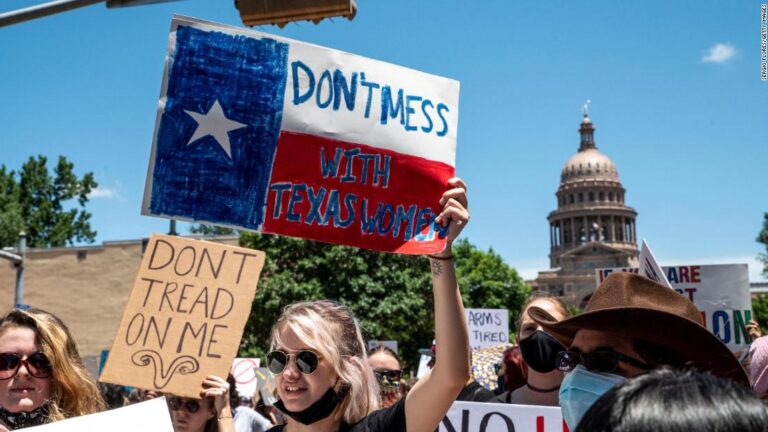Texas doctor who says he performed abortion sued in first known challenges under new law