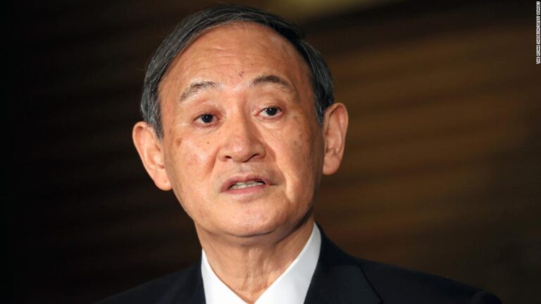 Japan’s PM Suga effectively gives up the premiership