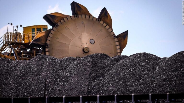 Australia stands by coal ‘beyond 2030’ after UN warns of economic havoc