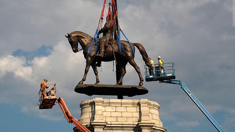Trump characterizes Robert E. Lee as a unifier and premier war strategist. Here’s what history shows