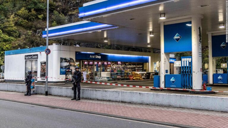 Germans shocked by killing of cashier after Covid mask row