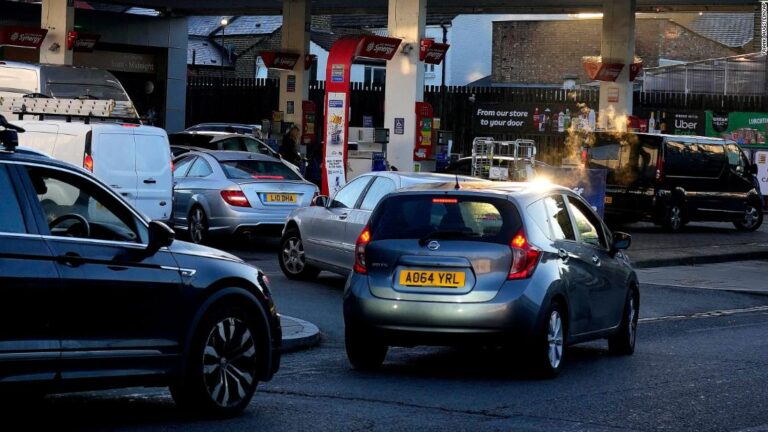 UK fuel crisis: Soldiers will be on the roads ‘in days’