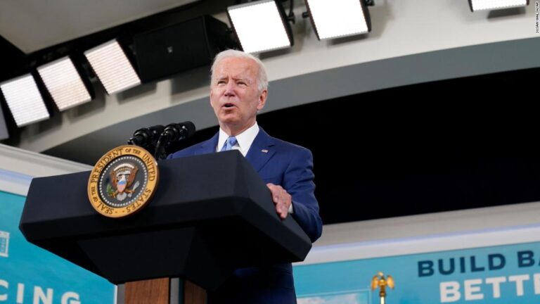 Rising prices and empty store shelves spell danger for Biden and Democrats