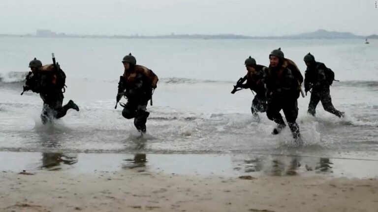 China sends warning to US in military training propaganda video