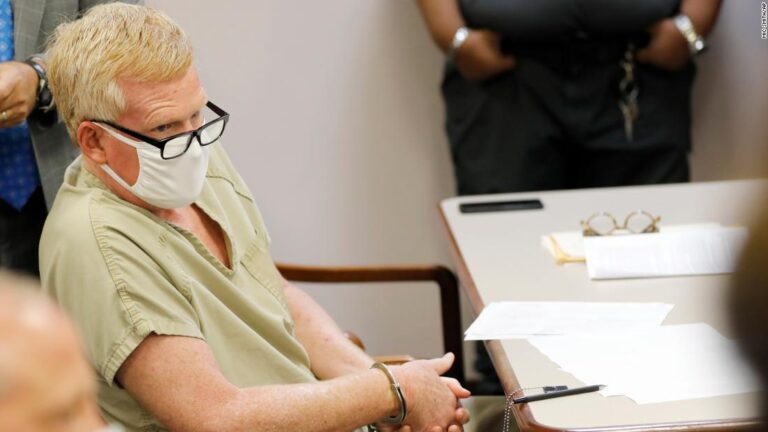 Alex Murdaugh coordinated with former housekeeper’s family to sue himself for insurance money and then took $3 million, affidavits say