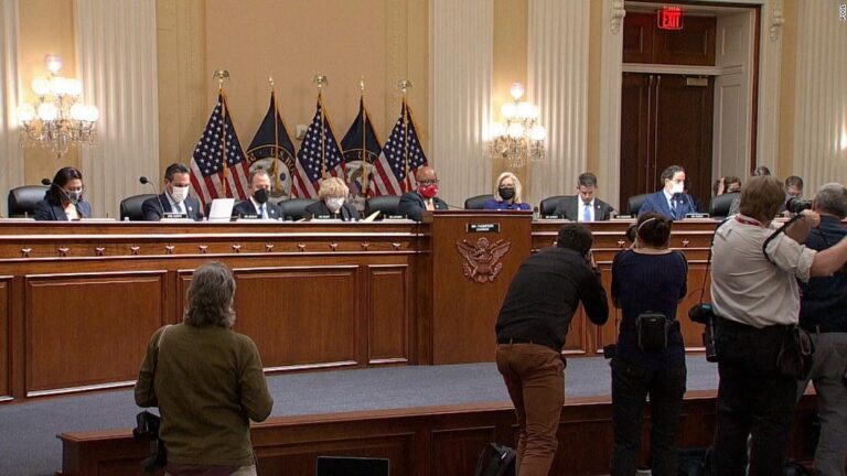 What the Bannon criminal contempt charge means