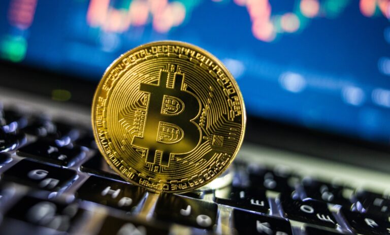 Square plans to build new bitcoin mining system: Crypto wrap