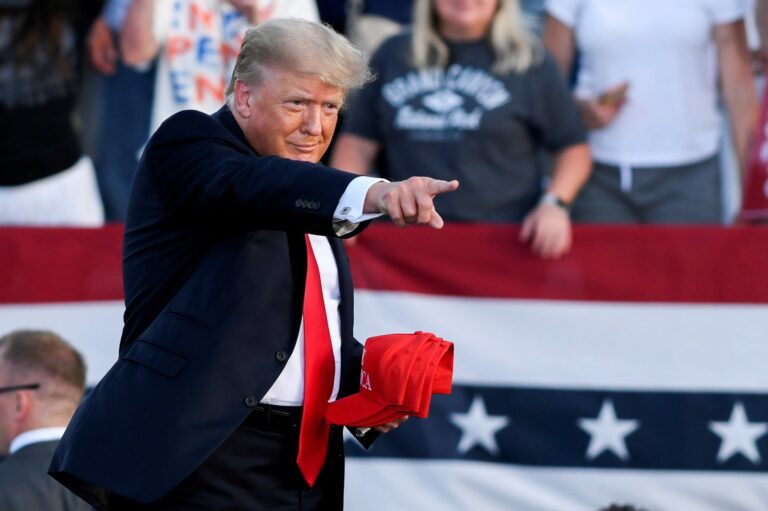Trump deal delivers $420 million windfall for wondering dealmaker
