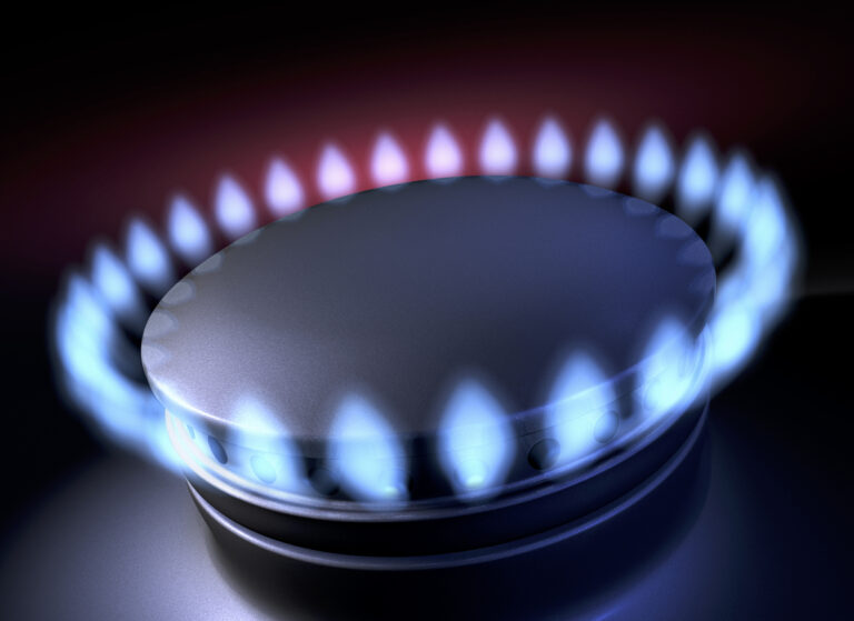 Oil profits at risk as natural gas prices surge