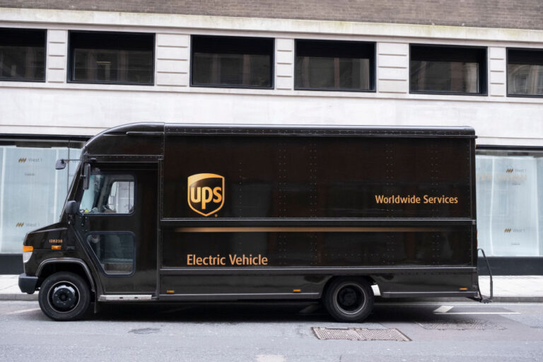 UPS Q3 earnings beat estimates as revenue grows 9%