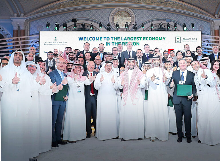 Warnings at FII about risks of saving the environment and ignoring the economy