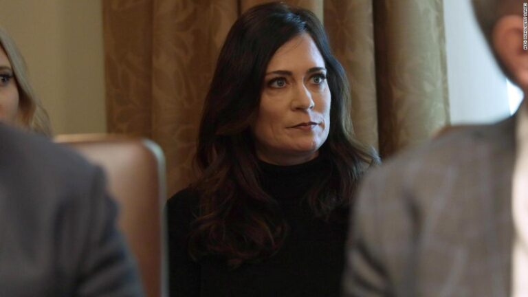 Ex-Trump aide predicts how Bannon will respond to indictment