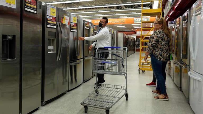 This will be an incredibly expensive Christmas. Shoppers don’t care