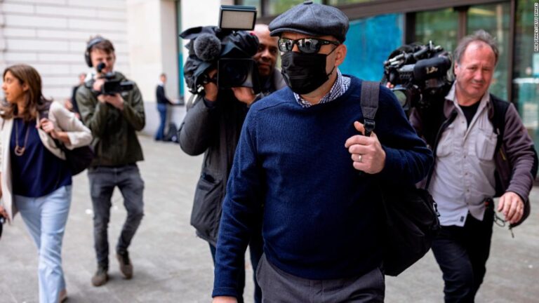 Two London police officers admit sharing photos of murdered sisters