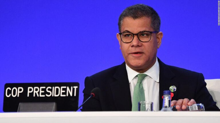 Twist in negotiations leads COP26 president to apologize