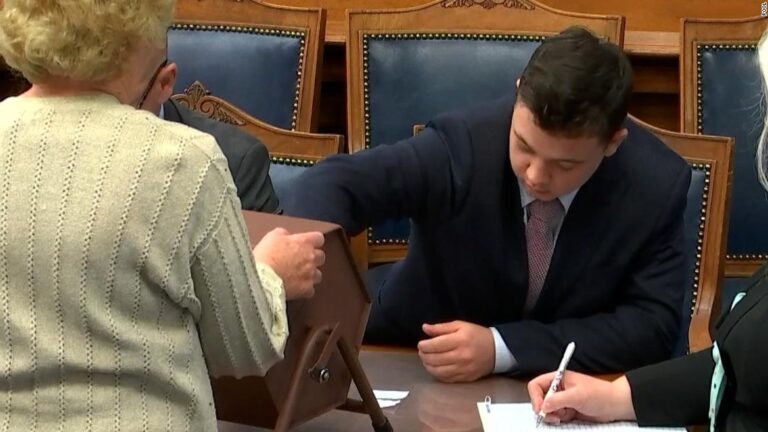 Jury to deliberate on Kyle Rittenhouse trial