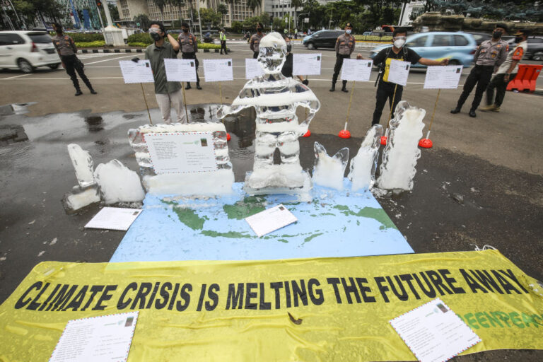 Indonesia needs additional $148bn to limit carbon emissions
