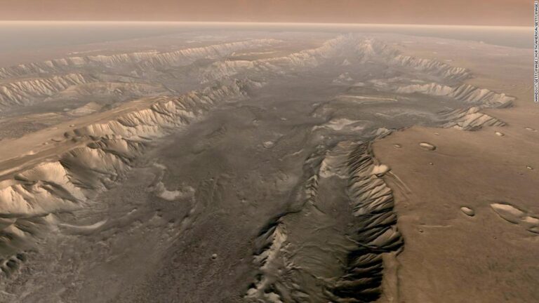 ‘Significant amounts of water’ found in Mars’ massive version of the Grand Canyon
