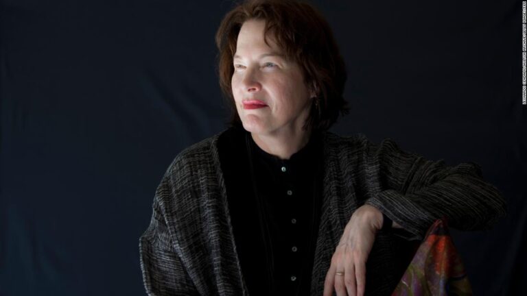Alice Sebold apologizes to exonerated man who spent years in prison for her rape