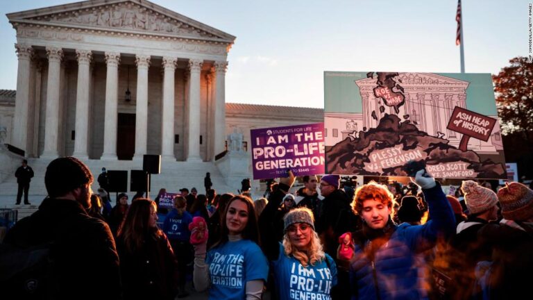 Supreme Court hears abortion case challenging Roe v. Wade