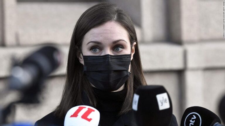 Finland’s Prime Minister apologizes for not isolating after nightclub photo surfaces