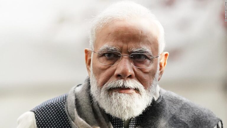India’s PM appeared to take Covid risks at massive rally