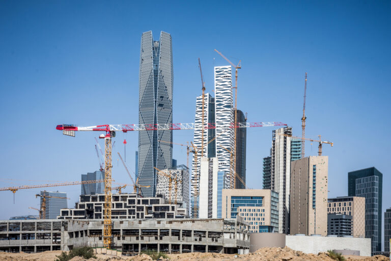 Ajlan & Bros acquires $213m Riyadh real estate scheme for 4000 homes