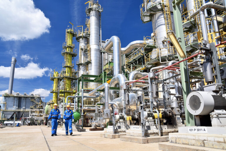 UAE investors allocate $800m to partner with ADNOC in developing Chemicals Projects