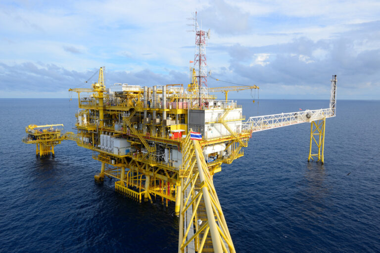 Oil prices rise on inventory drawdown; omicron fears linger