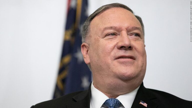 CNN analyst: Pompeo’s remarks are ‘a green light to Putin’