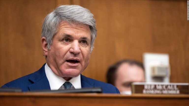 Top Republican: US is in new cold war with Russia