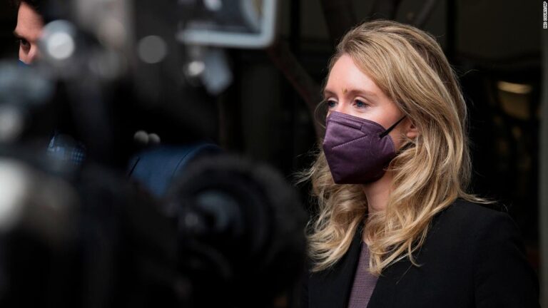 Elizabeth Holmes jury deadlocked on three counts