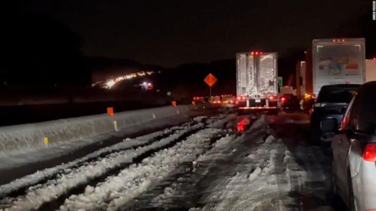 Woman describes being stranded for over 10 hours on American highway