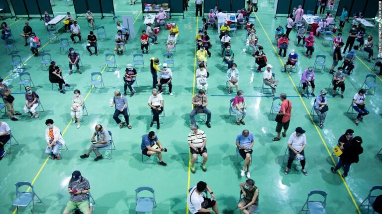 Global experts are very worried about the future, Davos survey finds