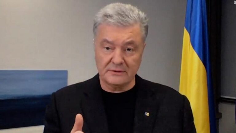 Former Ukrainian president on how to handle Putin