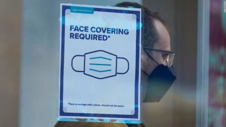 How the Omicron variant ignited new battles and changed pandemic politics