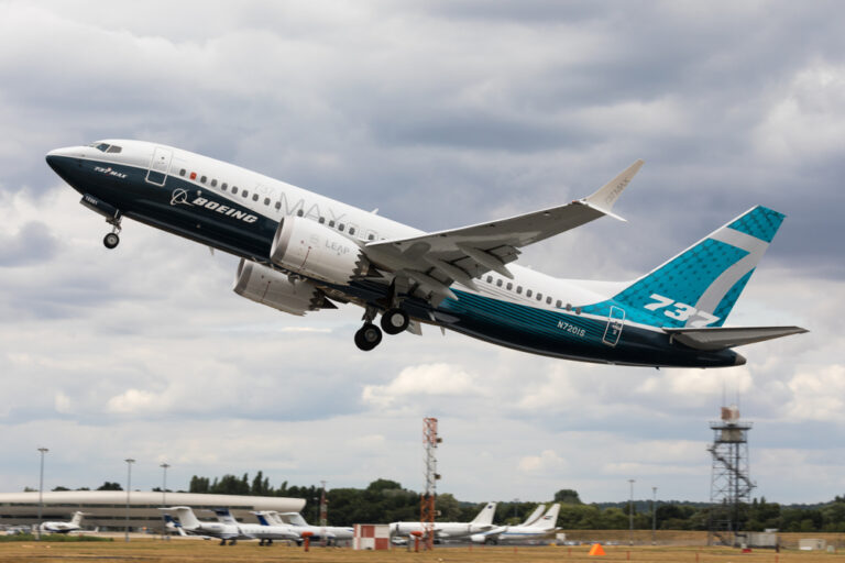 Dubai Aerospace leases 14 Boeing 737 MAX jets to customers in Mexico, Iceland