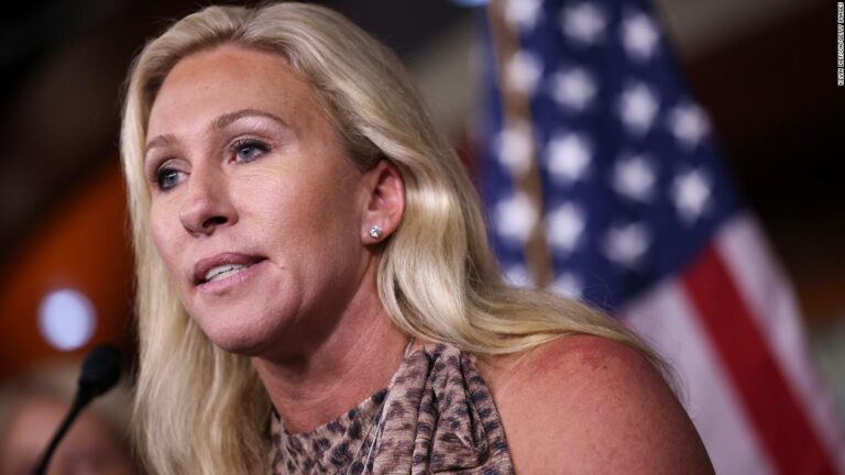 Cillizza breaks down responses skewering Greene comments