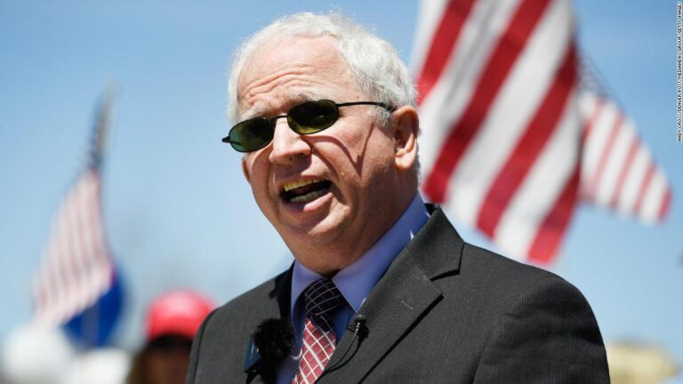 Trump lawyer John Eastman turns over 8,000 emails to January 6 committee and withholds 11,000