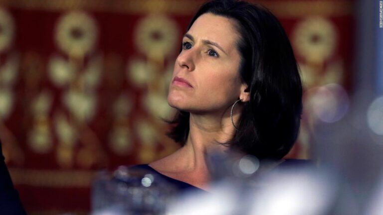 Top CNN exec resigns amid accusations of standards violations