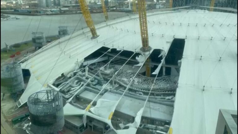 Highest ever recorded winds rips roof from London landmark
