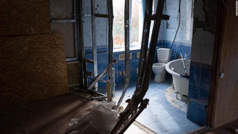 On the ground: The view from a Ukrainian village under bombardment by pro-Russian forces