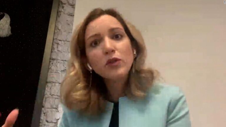 Russian journalist explains what Russians are hearing from state media about Ukraine