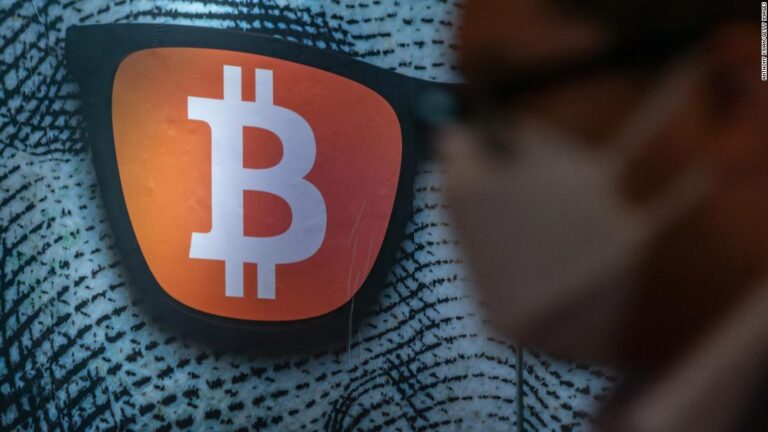 Bitcoin price falls after Russia attacks Ukraine