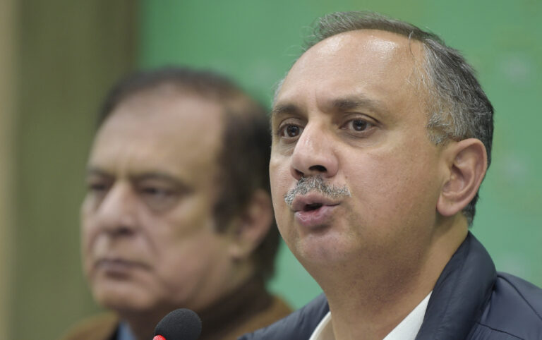 Pakistan bids to slash current account deficit via Saudi oil loan facility