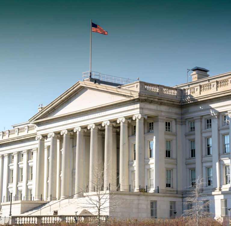 US trade deficit rises in December; deficit in 2021 largest on record