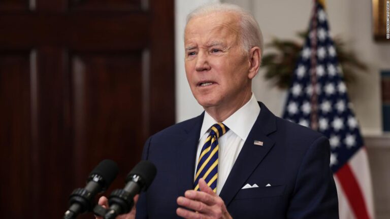 Biden slams ‘Putin’s price hike’ as high gas prices add to Democrats’ woes