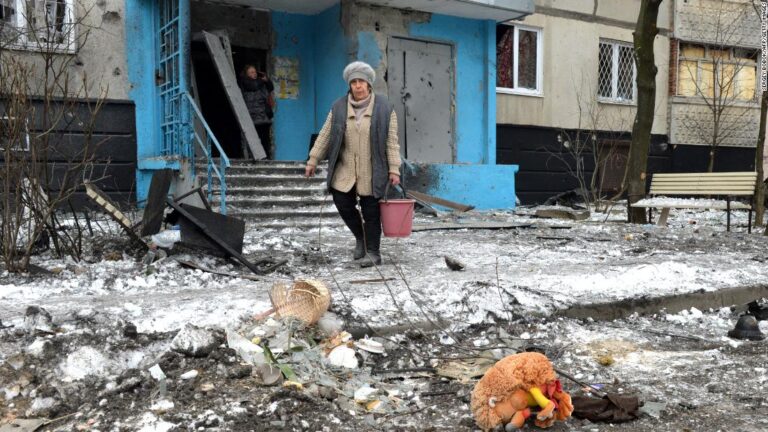 Trickles of Ukrainians escape, but millions more are trapped in dire conditions